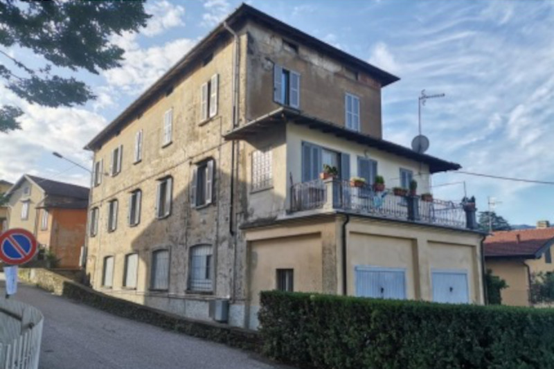 restauro-e-rifacimento-facciate-luino-1