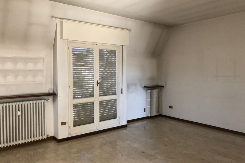 ristrutturazione-appartamento-castronno-prima-002