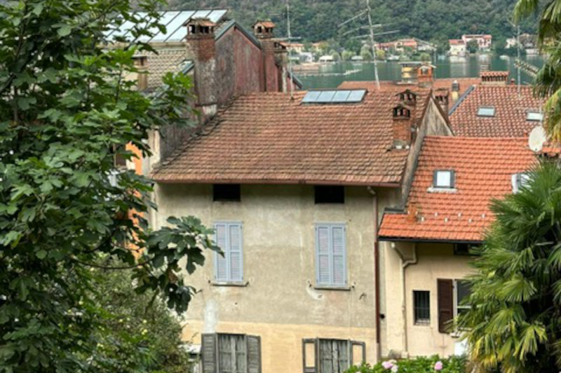 recupero-riqualificazione-edificio-storico-porto-ceresio-PRIMA-001
